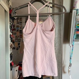 Lululemon tank top